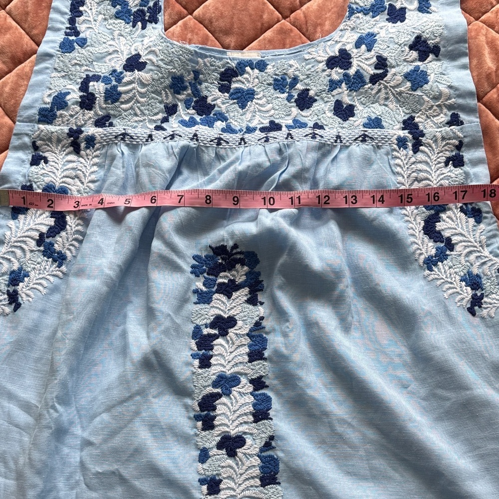 J Marie Embroidered Blue Women's Top - Picture 4 of 7